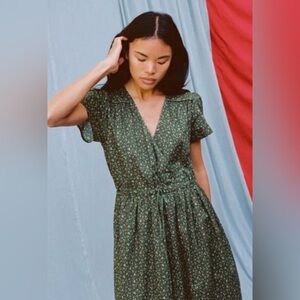 ISO :: Christy Dawn Moss Pear Petite Medium ✨